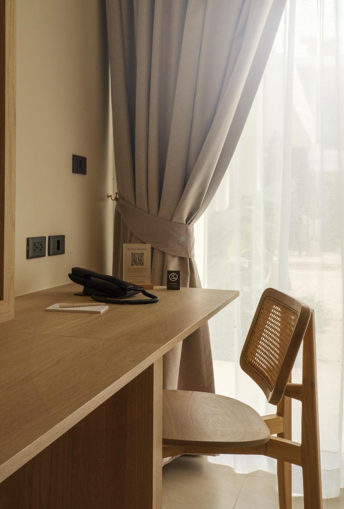 Niranapa Boutique Resort شاطئ كاتا المظهر الخارجي الصورة