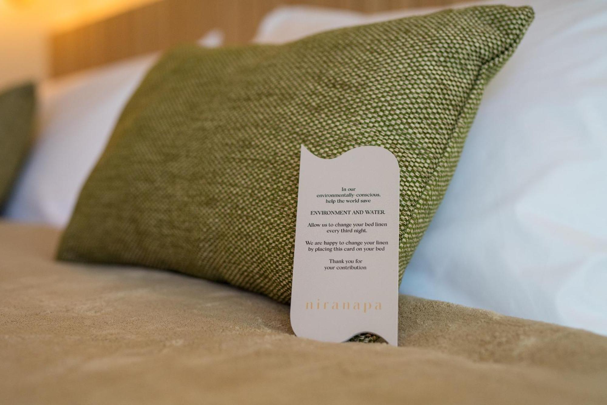 Niranapa Boutique Resort شاطئ كاتا المظهر الخارجي الصورة