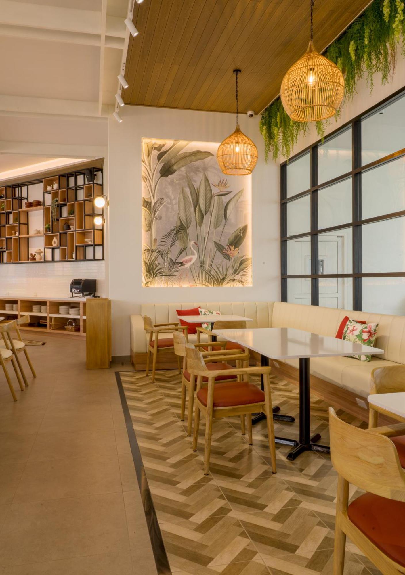 Niranapa Boutique Resort شاطئ كاتا المظهر الخارجي الصورة