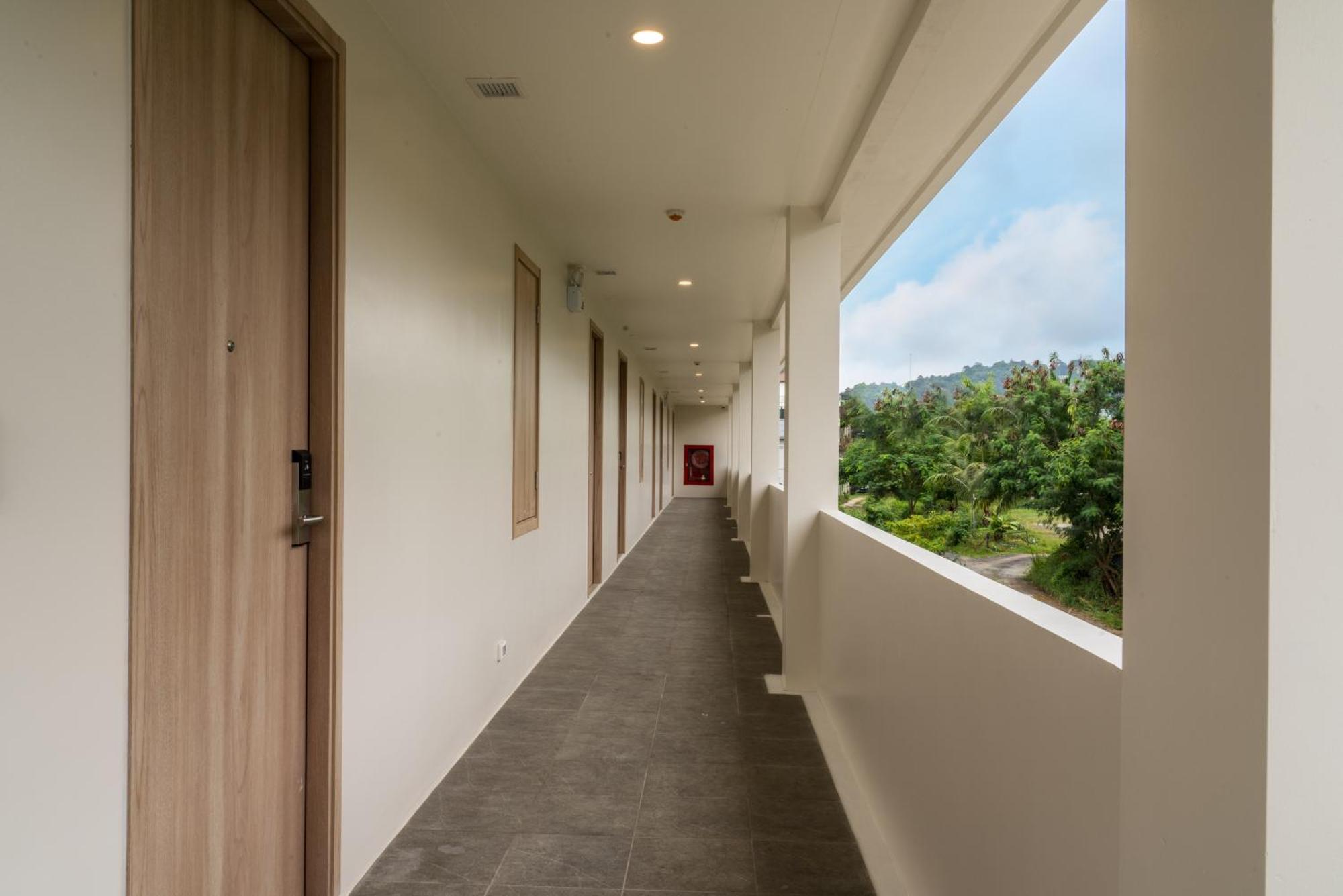 Niranapa Boutique Resort شاطئ كاتا المظهر الخارجي الصورة